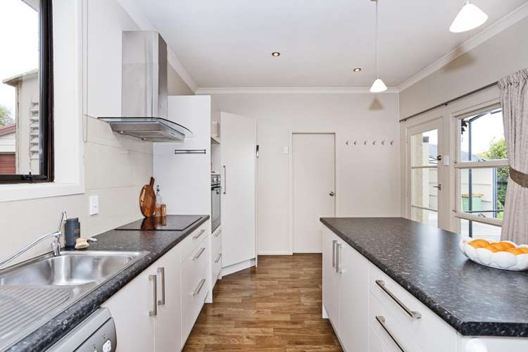 196 Chelmsford Street Windsor_5