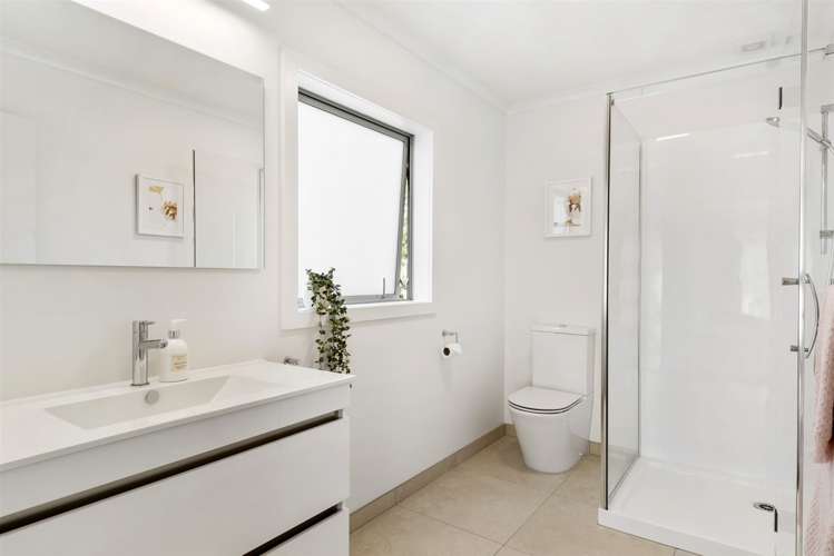 7a Varlene Terrace Forrest Hill_17