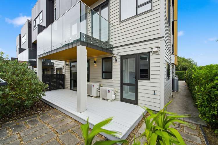 4A Fowler Street Northcote_9