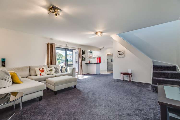 10/4 Taylor Street Blockhouse Bay_2