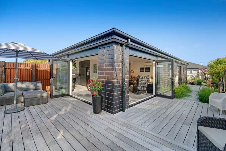 27a Lillian Place Orewa_14