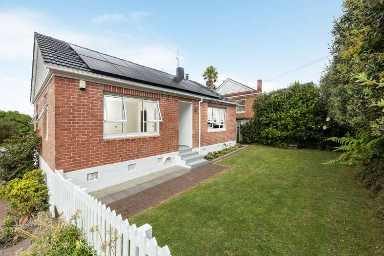 19 Ngatiawa Street One Tree Hill_18