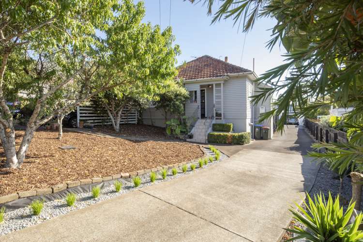 2 Haronui Road Greenlane_0