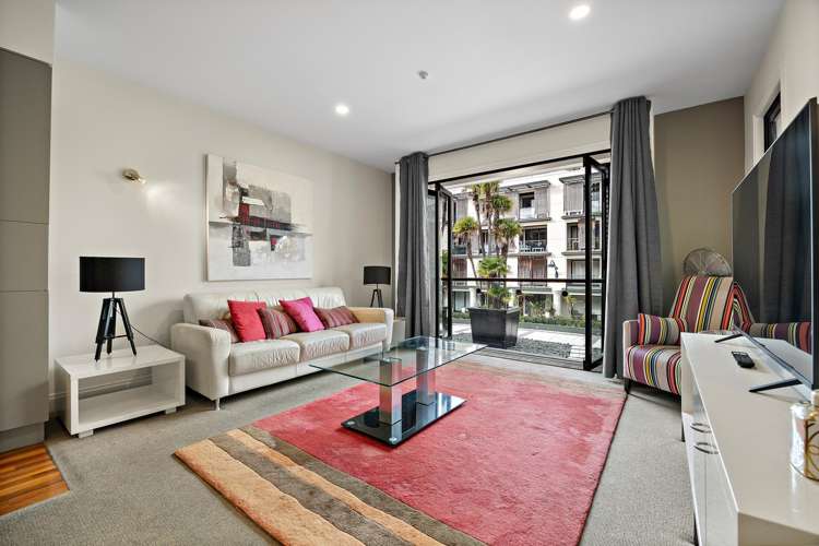 1K/22 Pakenham Street East_1