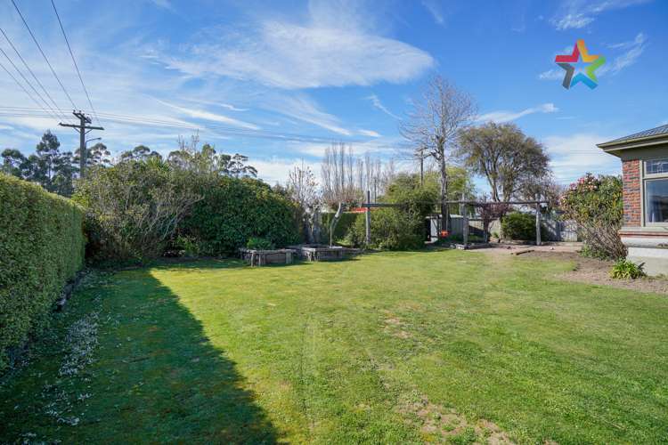 1 Home Street Manapouri_20