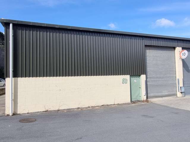 Warehouse and office on SH2