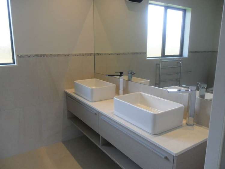 25 Andalusian Way Karaka_9