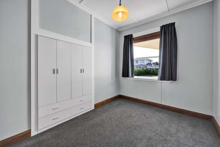 6 Regent Street Hawera_12