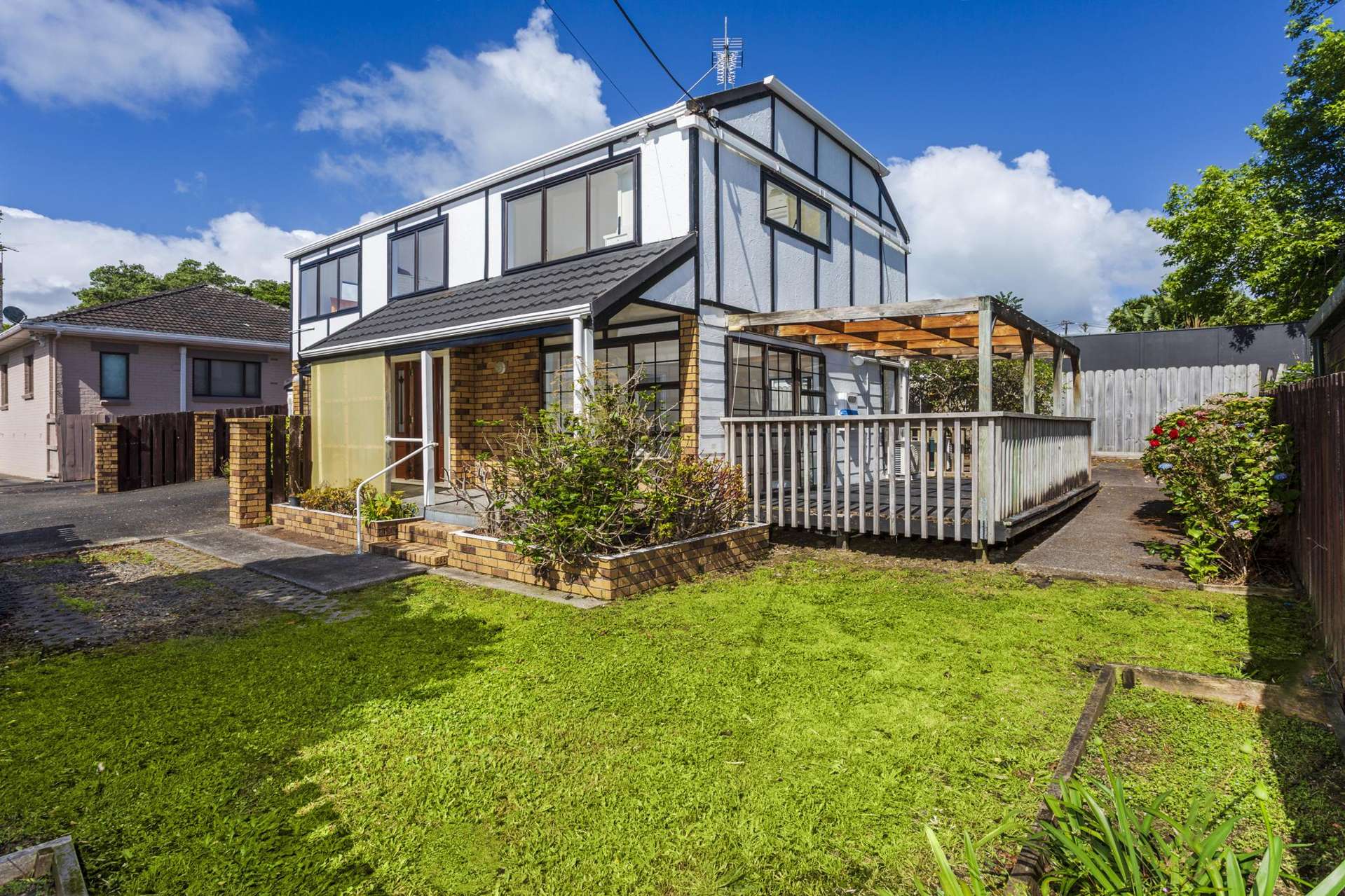 2/189 Onewa Road Birkenhead_0
