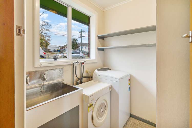 87 Grants Road Marchwiel_13