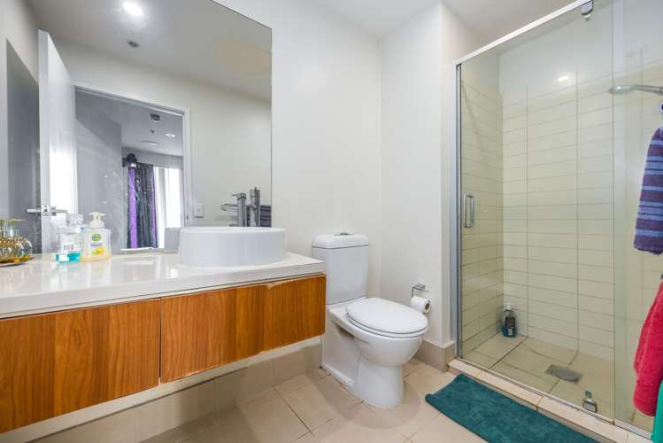 213/4 Dockside Lane Auckland Central_6