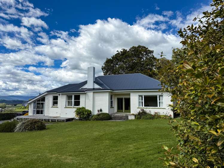 21 Lillburn Valley Road Clifden_17