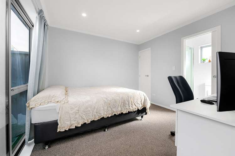 3/11 Crosher Place Silverdale_8