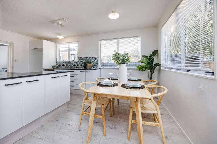 1/17 Etherton Drive Manurewa_5