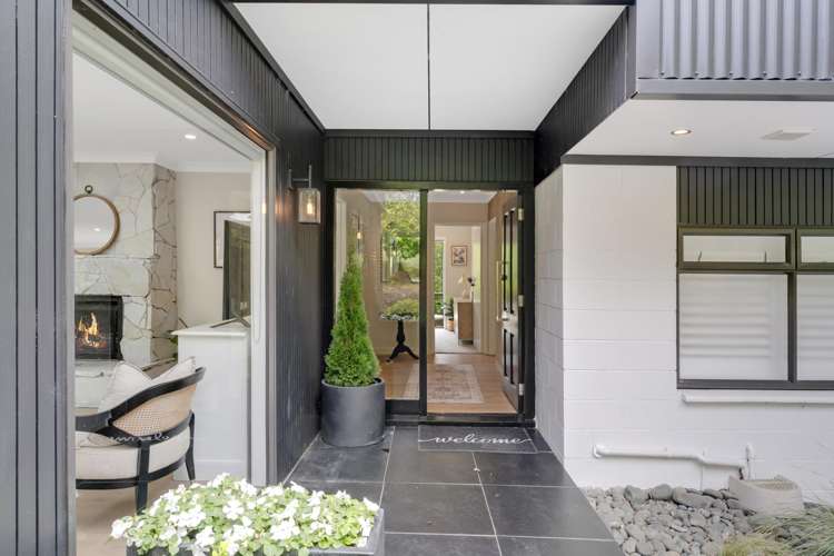 18 Ara-Kotinga Whitford_10