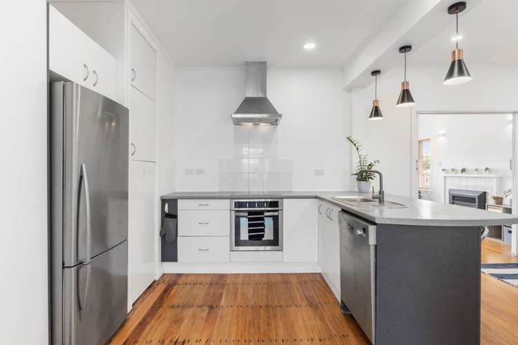 100a Astley Avenue New Lynn_11