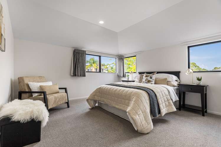 32 Hoani Glade Saint Johns_21