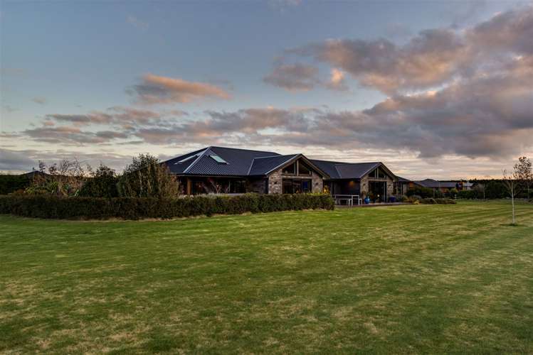 32 Landsborough Drive Darfield_26