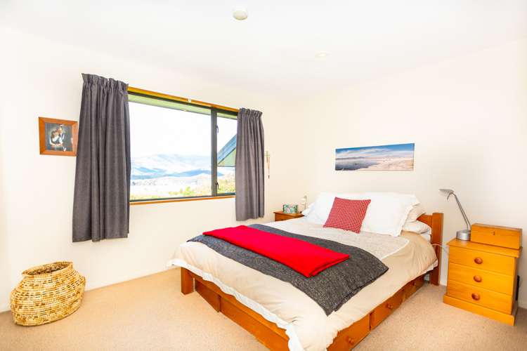 6 Hays Rise Governors Bay_10