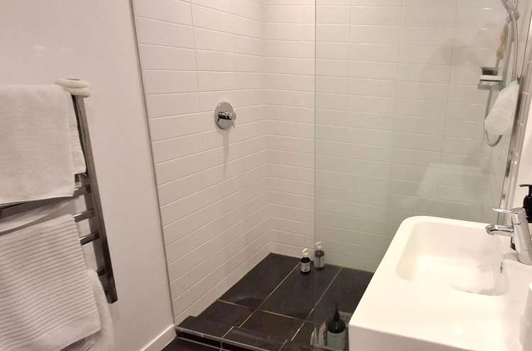 12F/30 Taranaki Street 2185_9