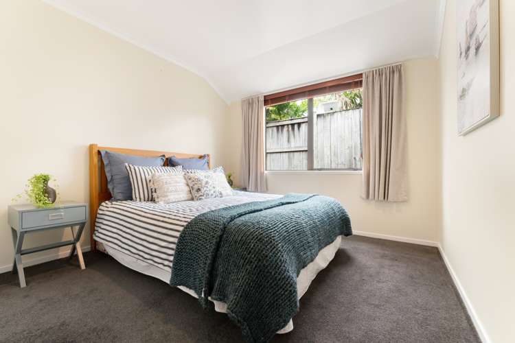 2 Lark Place Welcome Bay_8