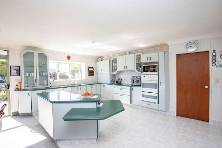 15 Walton Place Ngatea_1