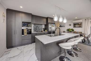 31 Black Beech Crescent_3