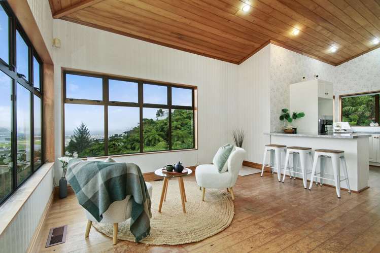 81 Viewmont Drive_4