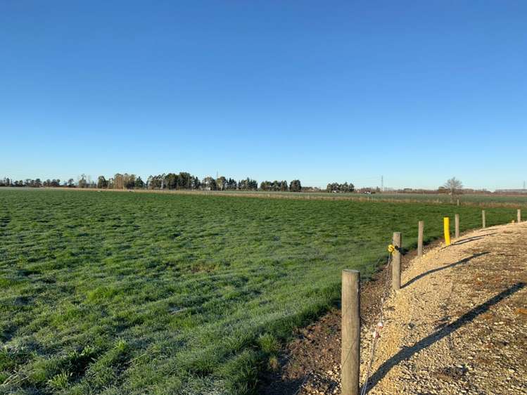 387 Fords Road Willowby_16