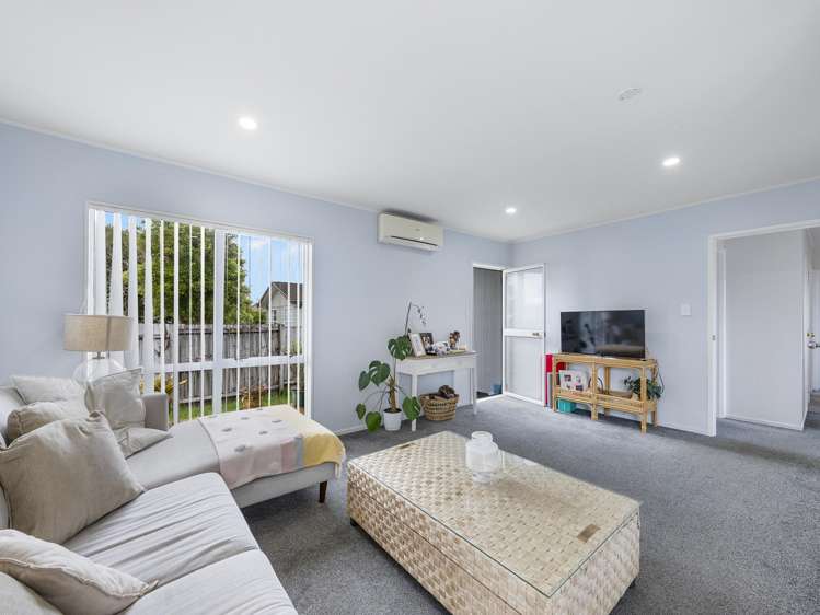 1/3 Sparrow Place Weymouth_11