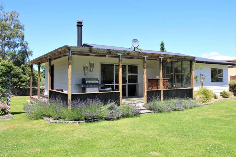 1 The Stone Stack Clyde_0