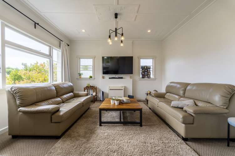8 Kiwi Drive Highfield_2