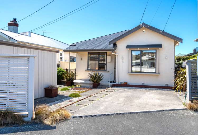 8 Hargest Crescent Saint Kilda_22