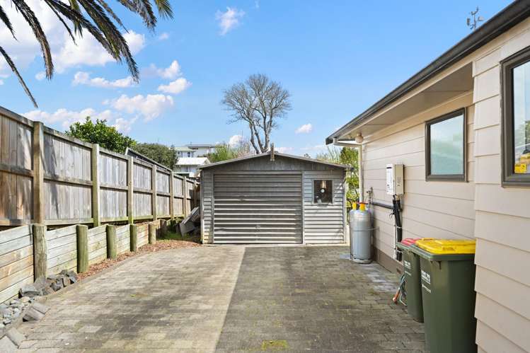 26 Cypress Crescent Pukete_21