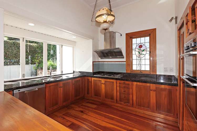 12a Grand View Road Remuera_8