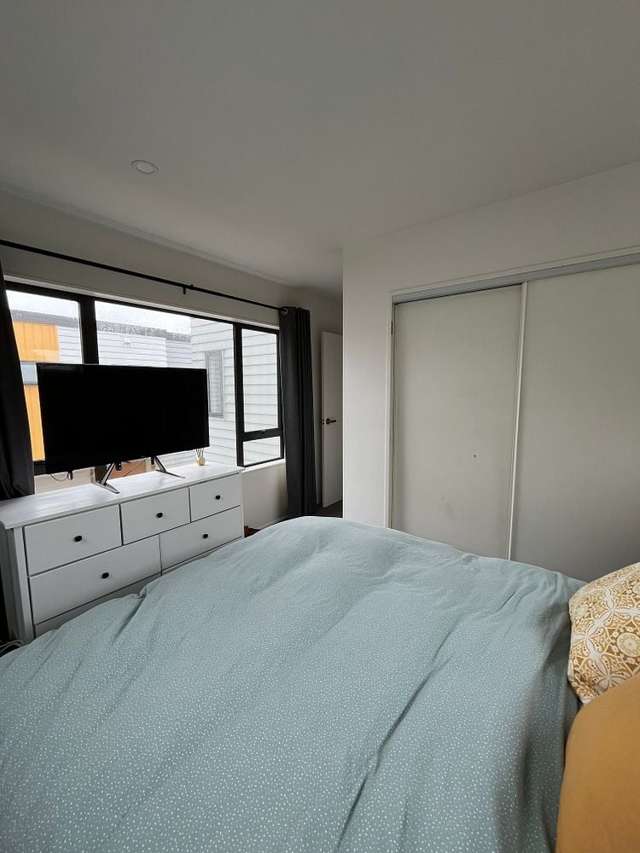 7/4 Edgerton Road Te Atatu Peninsula_2