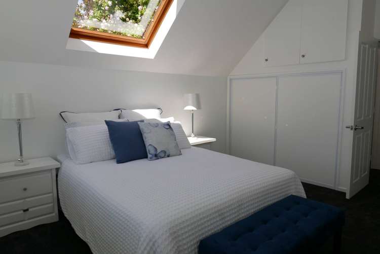 2/116 Hackthorne Road Cashmere_7