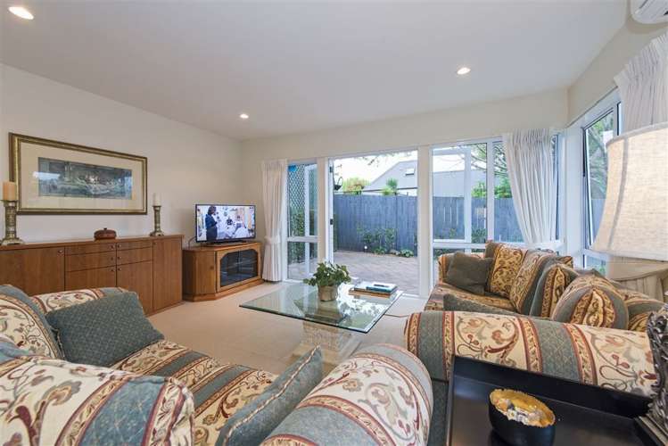 111a Bassett Road Remuera_16