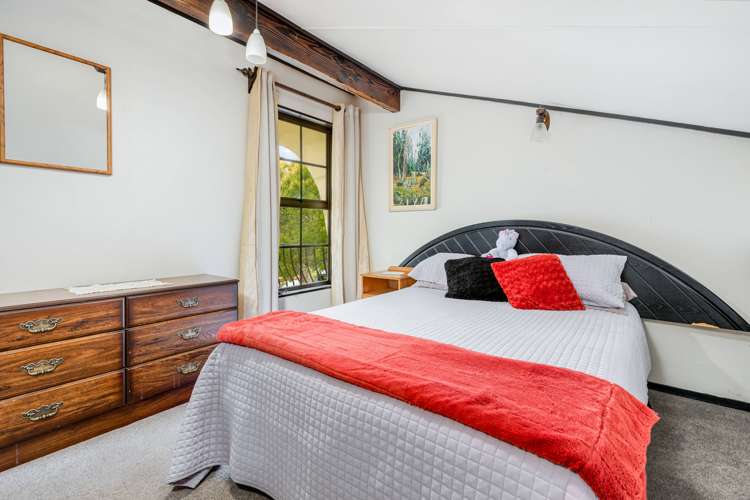 4 Cobham Place Solway_18