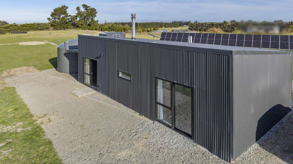 409B Springbank Road_4