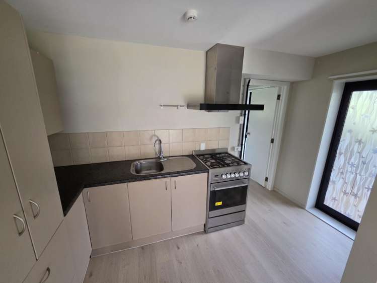 a/64 Sunnybrae Road Hillcrest_7