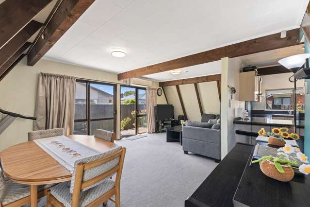 3/15 Peverel Street Riccarton_3