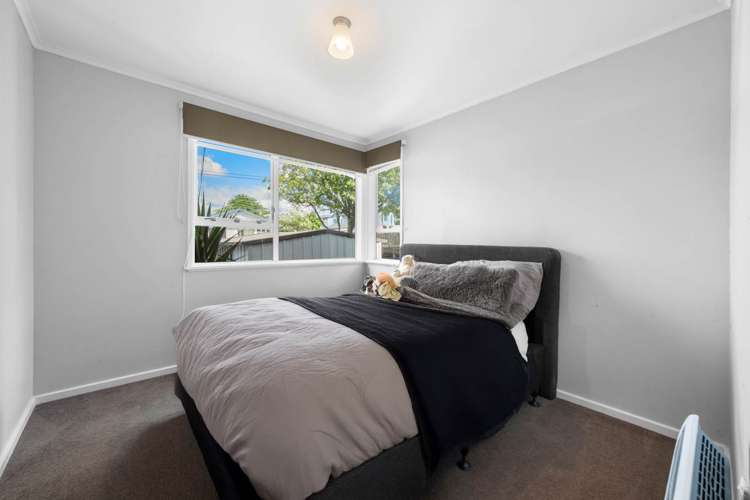 23 Anderson Avenue Pt England_8