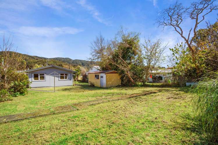 73 Peel Place Wainuiomata_15
