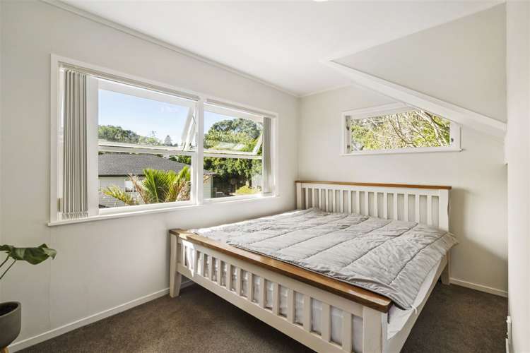 5 Taurus Crescent Beach Haven_20