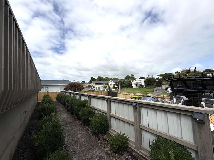 18 Aratapu Street Waitara_25