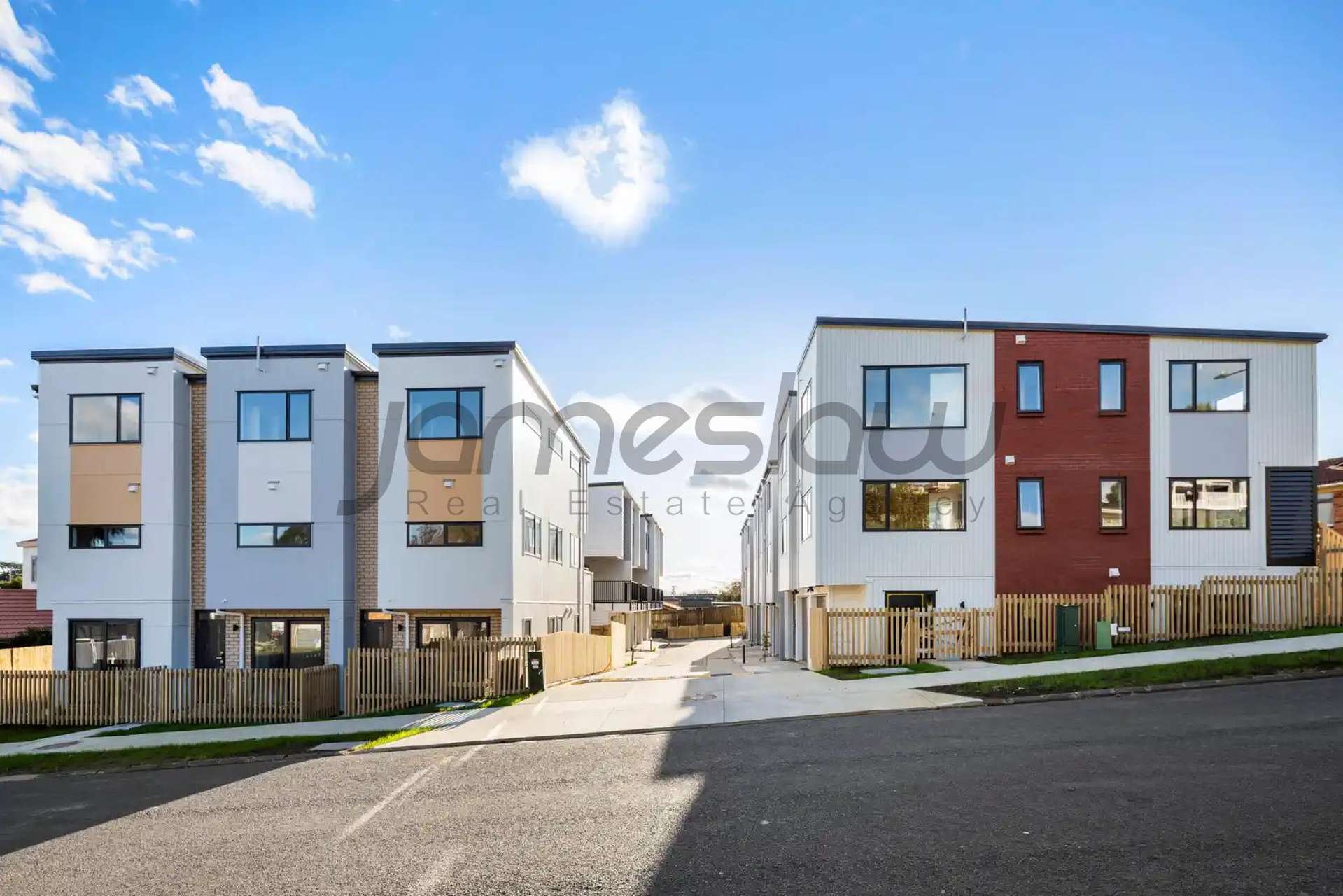 5/5 Chevis Place Pakuranga_0