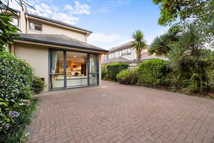 13 Canterbury Park Lane Ellerslie_13