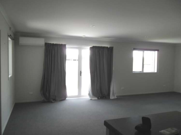 16 Queens Park Crescent Frankton_2