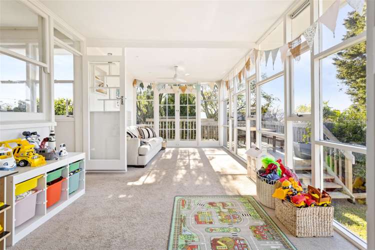 33 Spinnaker Drive Te Atatu Peninsula_8